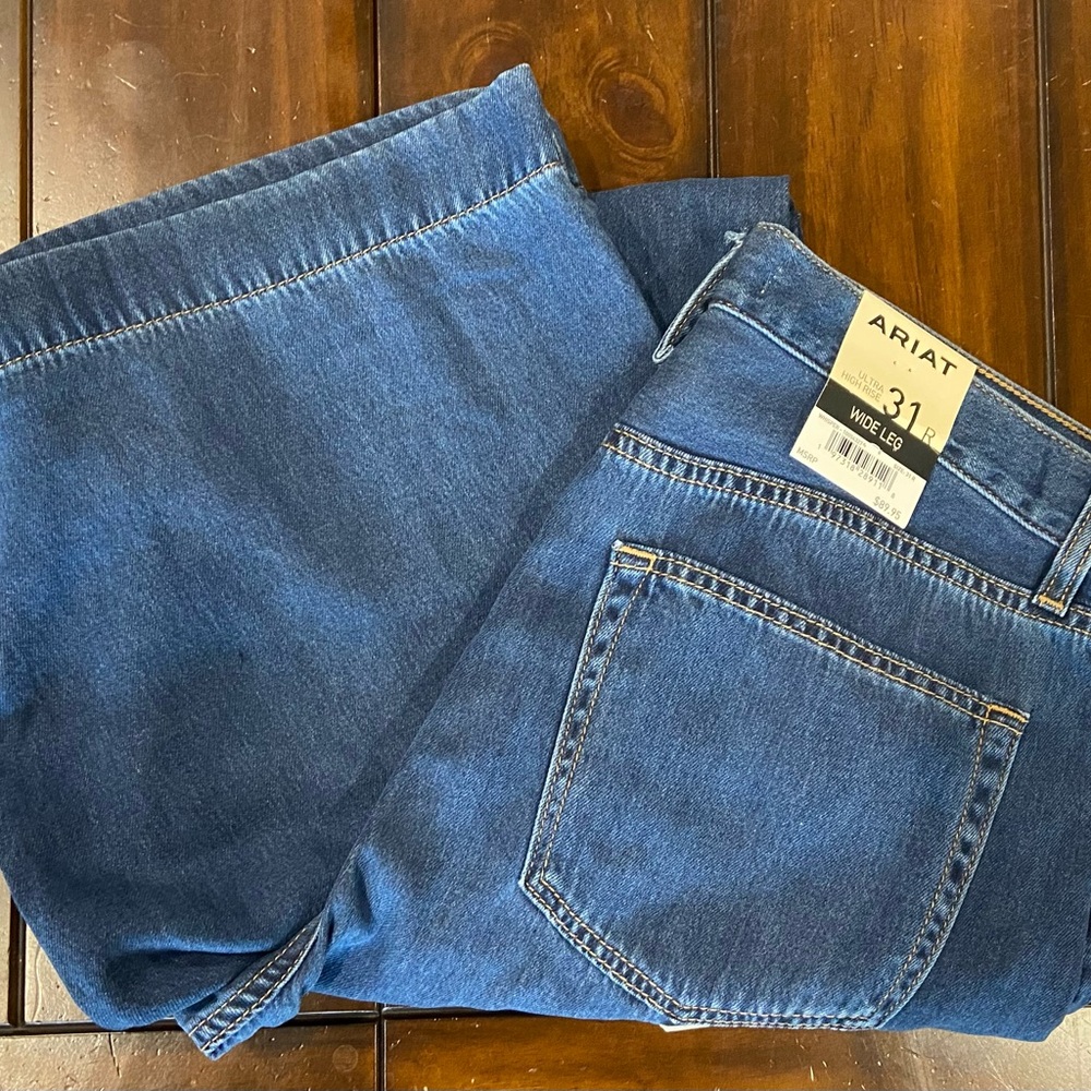 Ariat Women’s Relaxed Fit Denim Jeans